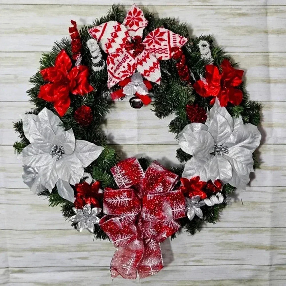 Homemade Hanging Christmas wreath with lights - Picture 1 of 11